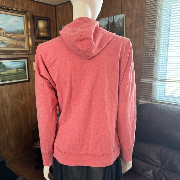 Cabelas Sweater - Picture 2 of 3